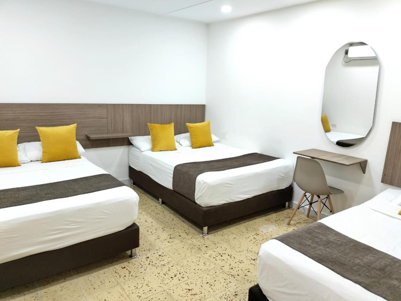 Ayenda Hotel Helenas Риоача Экстерьер фото